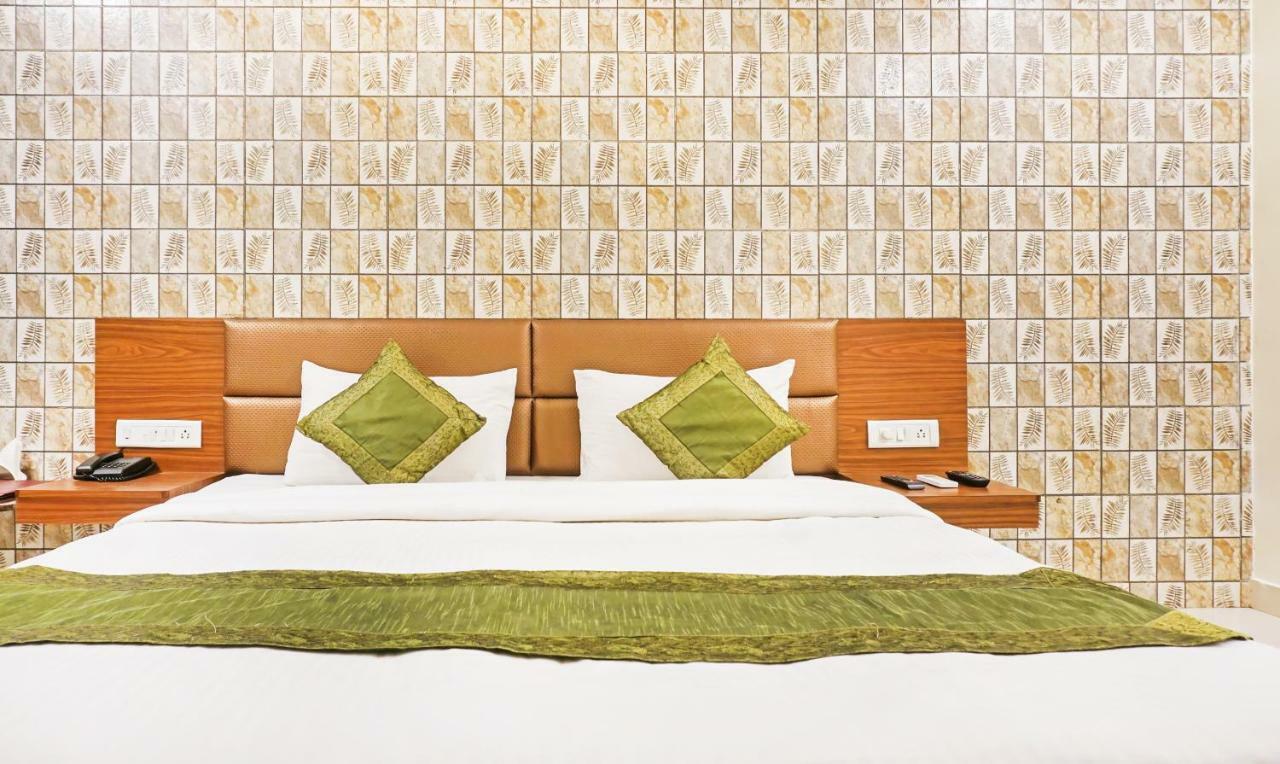 Hotel Lions Den Lonavala Luaran gambar