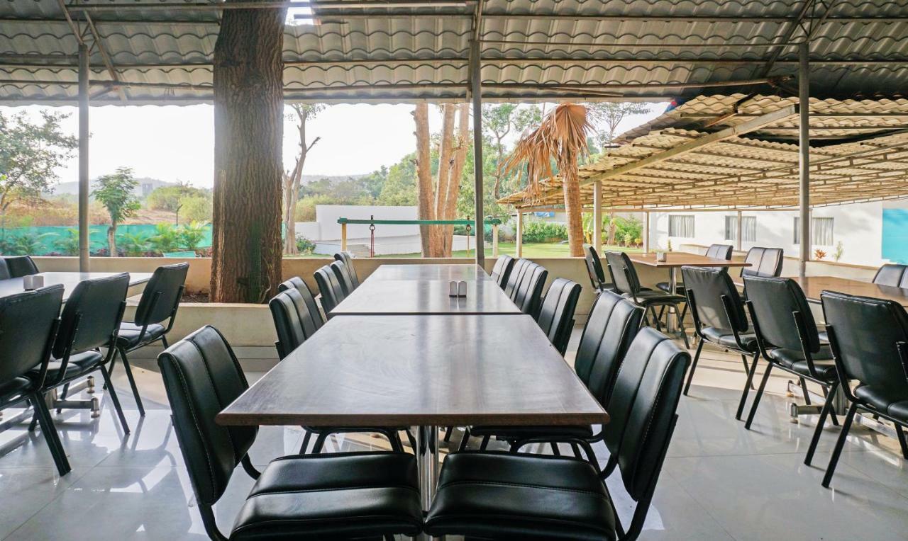 Hotel Lions Den Lonavala Luaran gambar